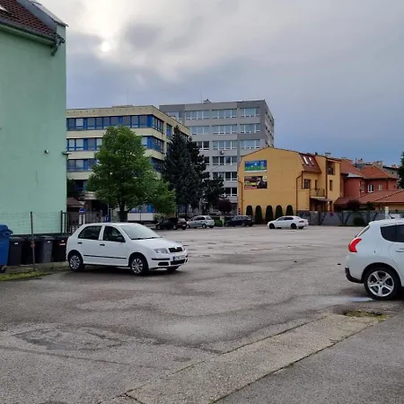 Appartement Turecka 49 2 *