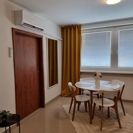 Turecka 49 2 Apartment Nove Zamky