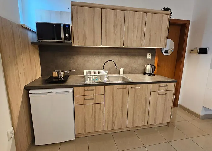 Turecka 49 2 * Nové Zámky